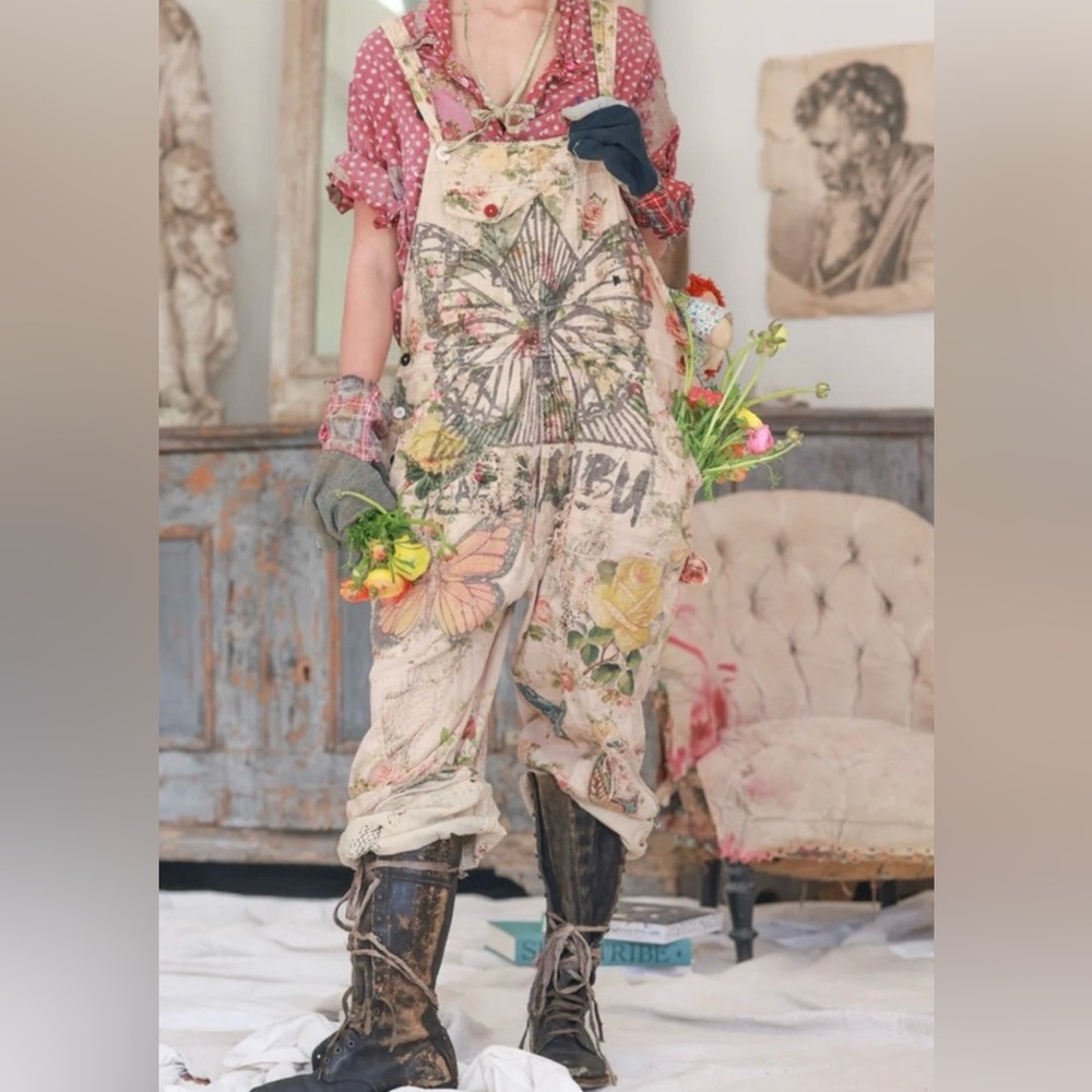 MAGNOLIA PEARL MALIBU BEAUTY LOVE OVERALLS (OSFM)